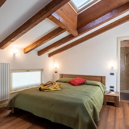 Sizzo Relais