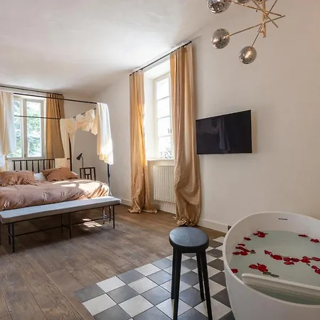 Sizzo Relais Oda ve Kahvaltı 2*