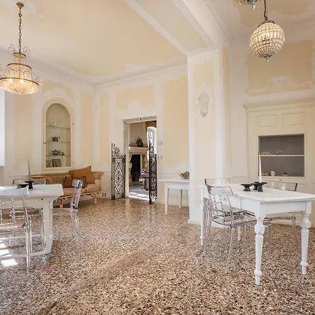 فندق مبيت وإفطار Sizzo Relais 2*