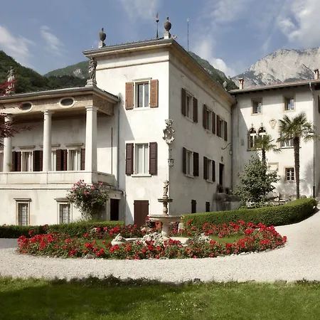Sizzo Relais ترينتو