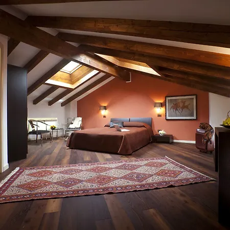 فندق مبيت وإفطار Sizzo Relais 2*