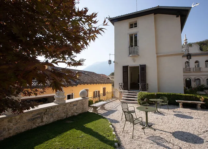 Bed & Breakfast Villa Sizzo Relais B&B 4*
